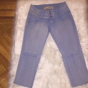 Light Blue Jeans Size 4- inseam 30 1/2” W 33 1/2”
